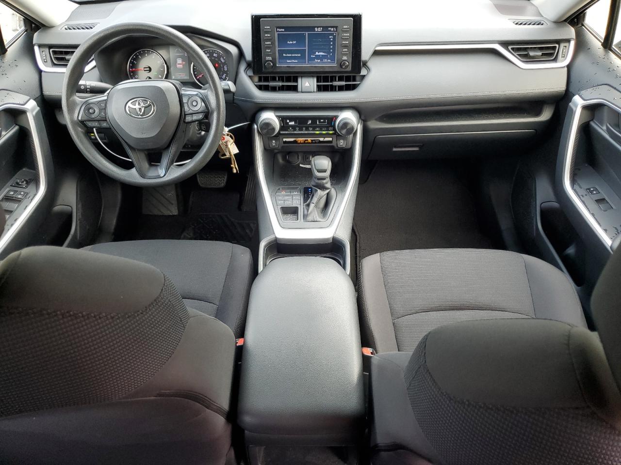 2019 Toyota Rav4 Le VIN: JTMG1RFV7KJ004126 Lot: 63189064