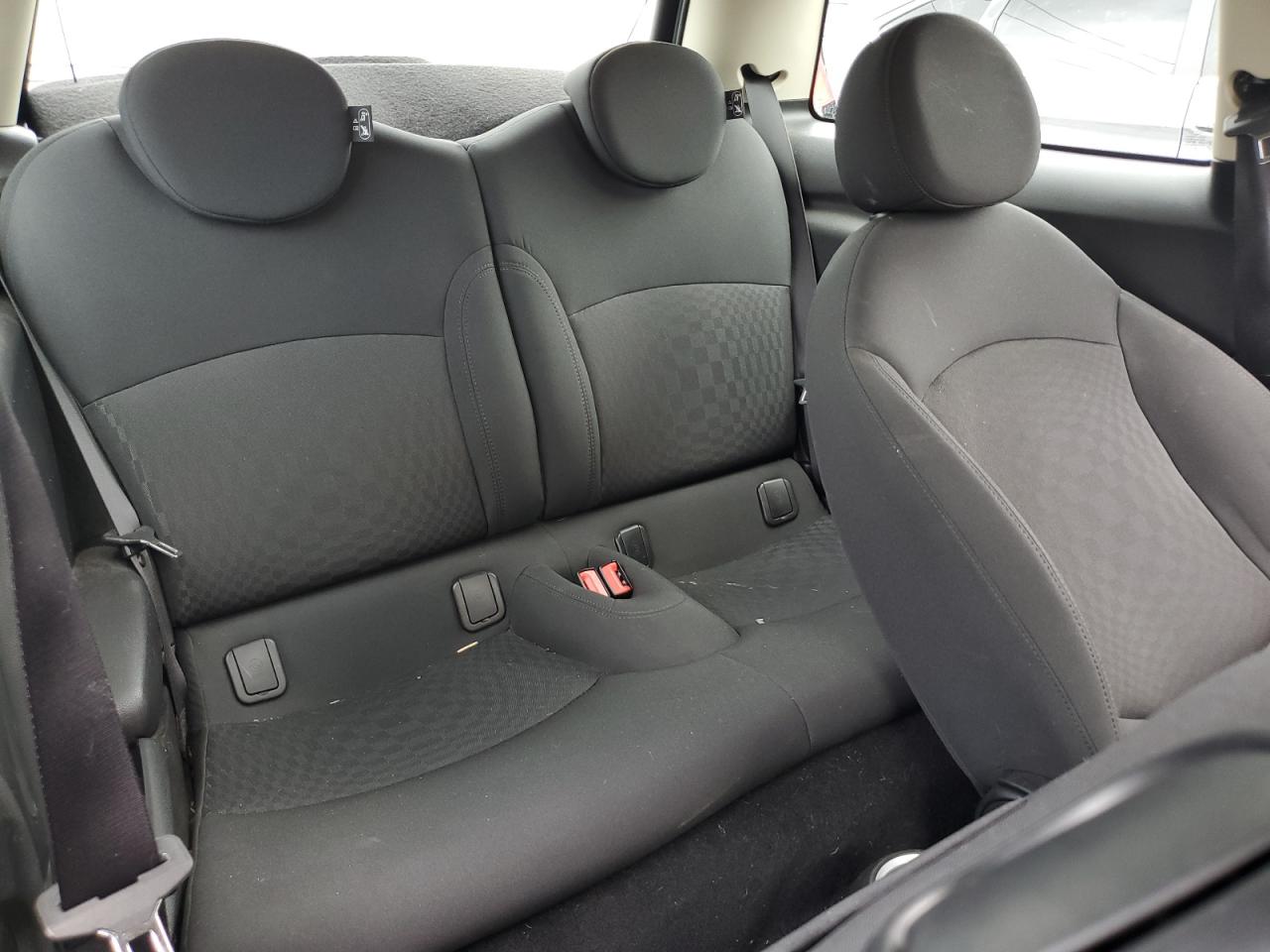 2013 Mini Cooper VIN: WMWSU3C57DT685816 Lot: 65147004