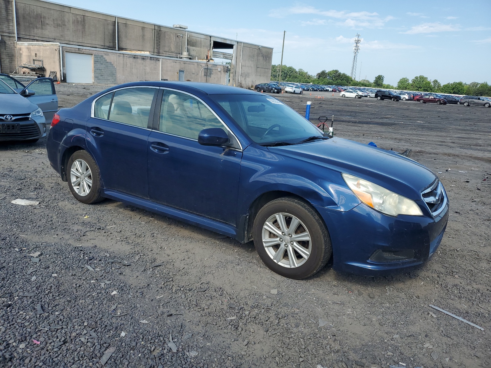 4S3BMBC61B3219432 2011 Subaru Legacy 2.5I Premium