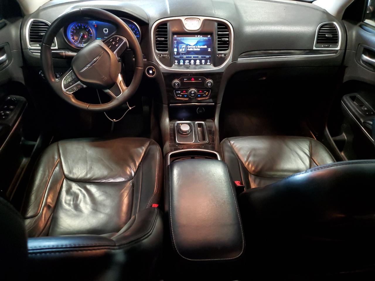 2016 Chrysler 300 Limited VIN: 2C3CCAAG3GH313799 Lot: 65197004