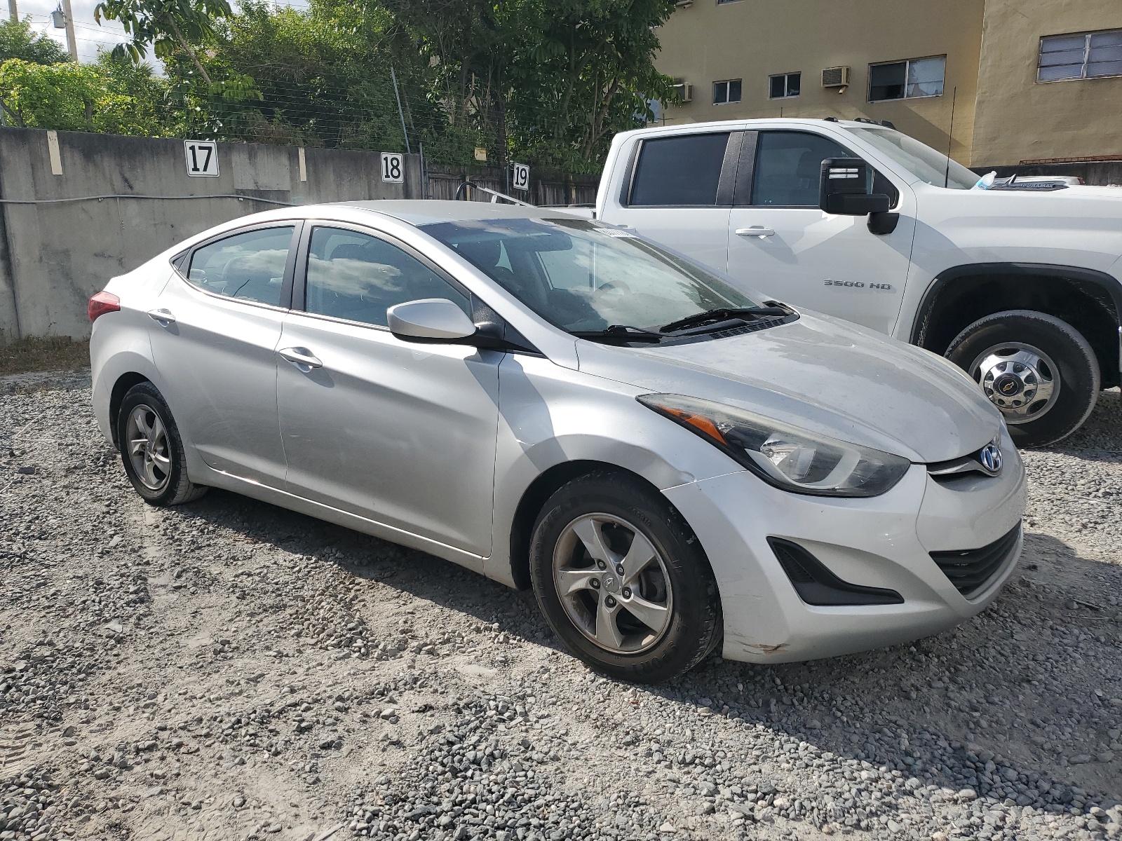 2015 Hyundai Elantra Se vin: 5NPDH4AE7FH598983