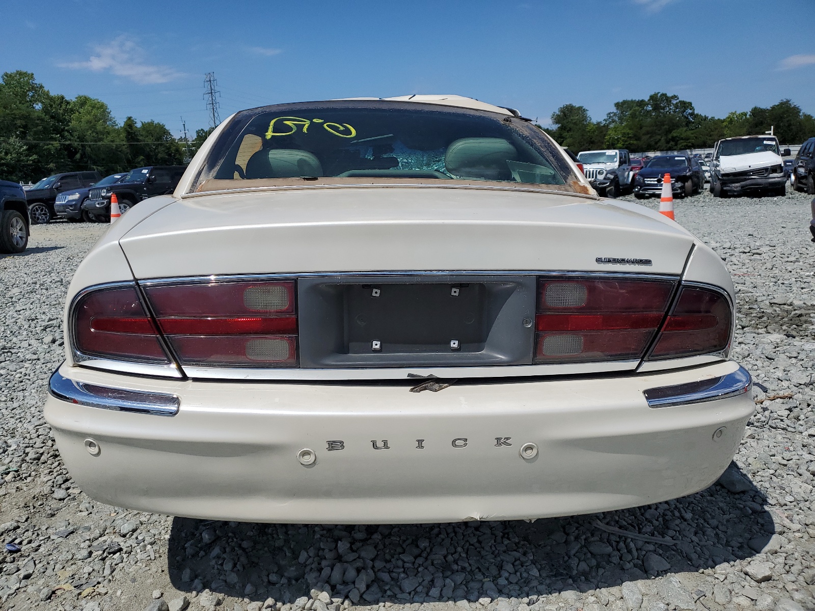 1G4CU541614273824 2001 Buick Park Avenue Ultra