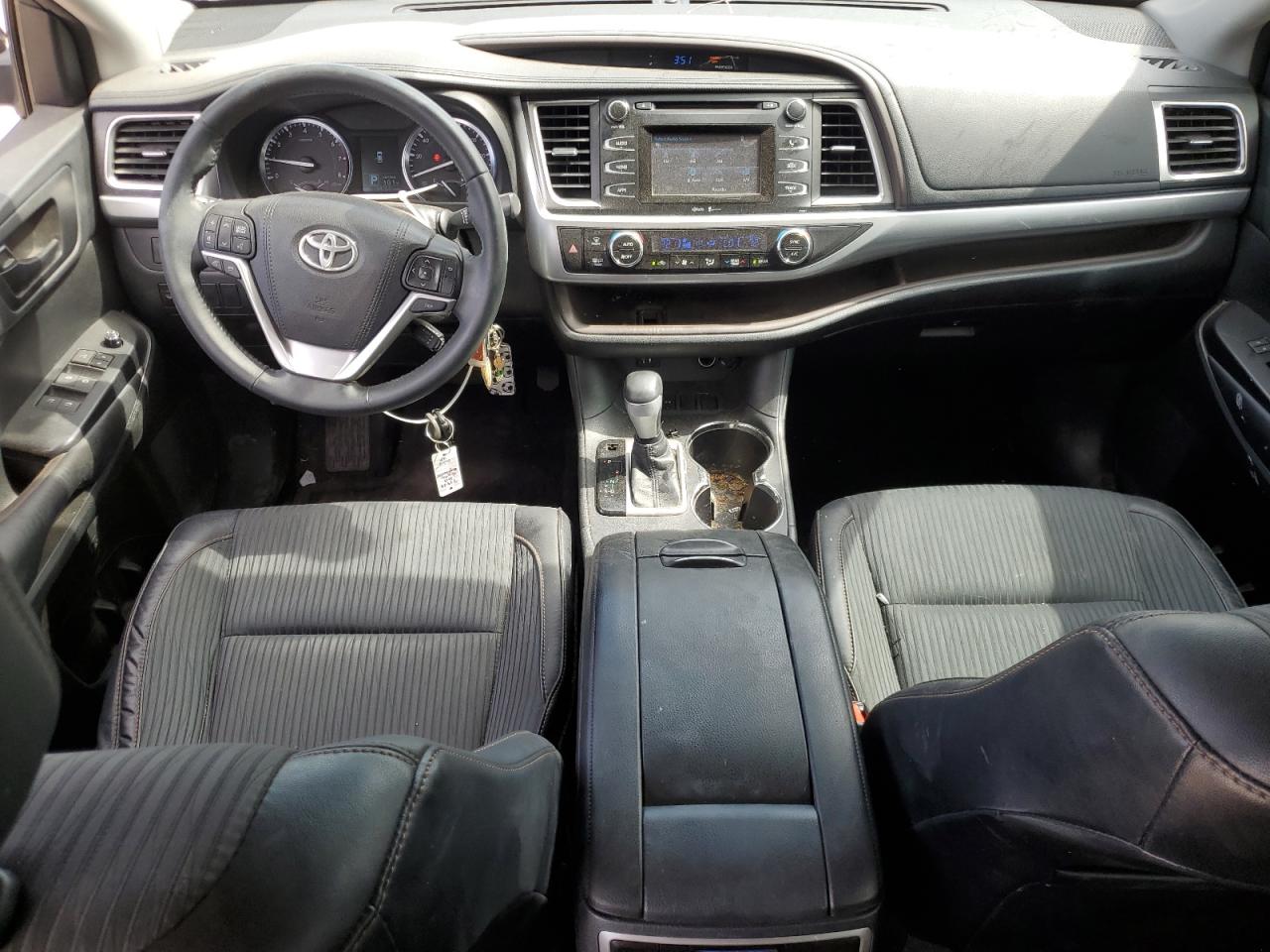 2015 Toyota Highlander Le VIN: 5TDZKRFH8FS118354 Lot: 65066324