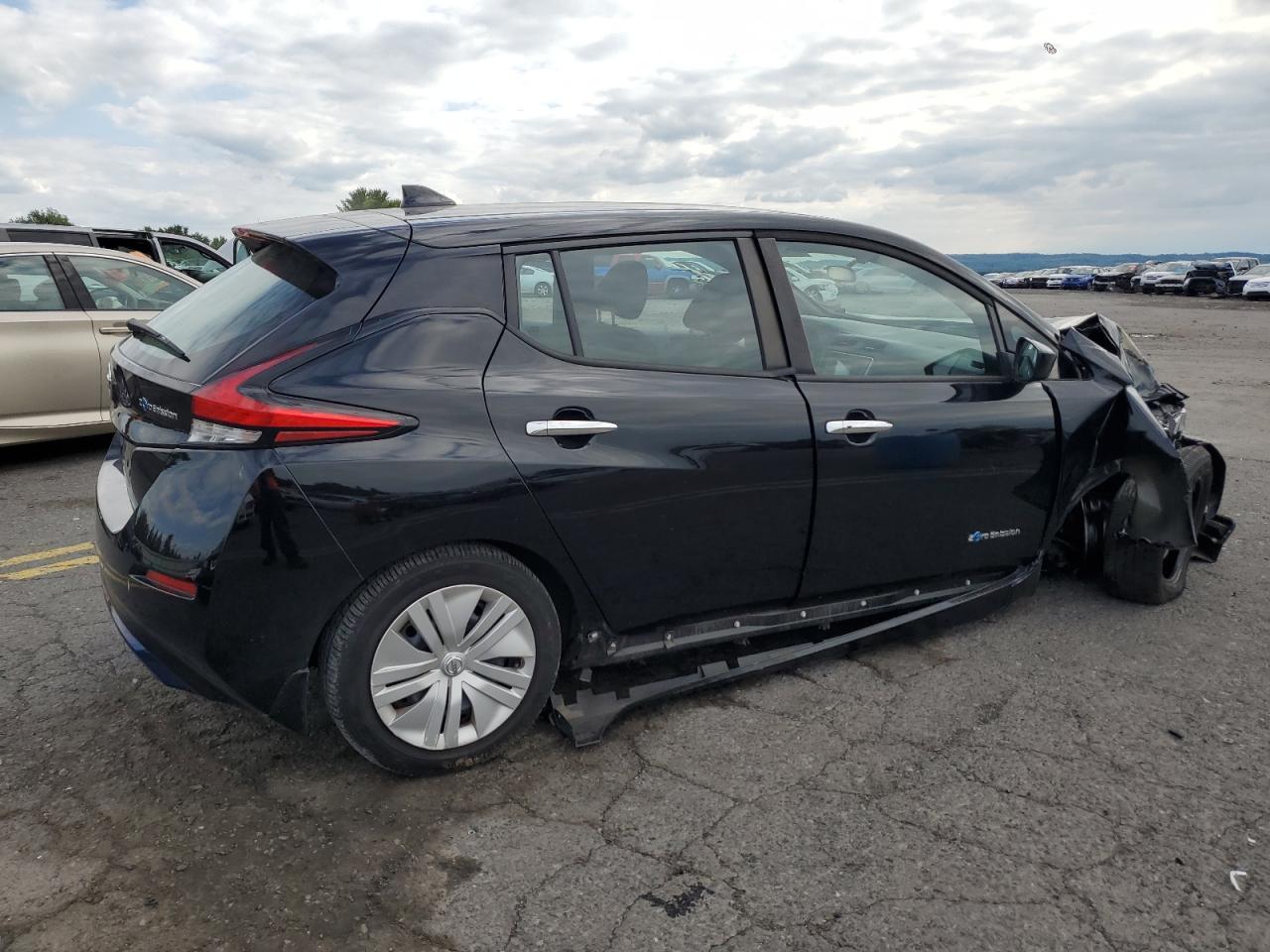 2018 Nissan Leaf S VIN: 1N4AZ1CP1JC303562 Lot: 62944704