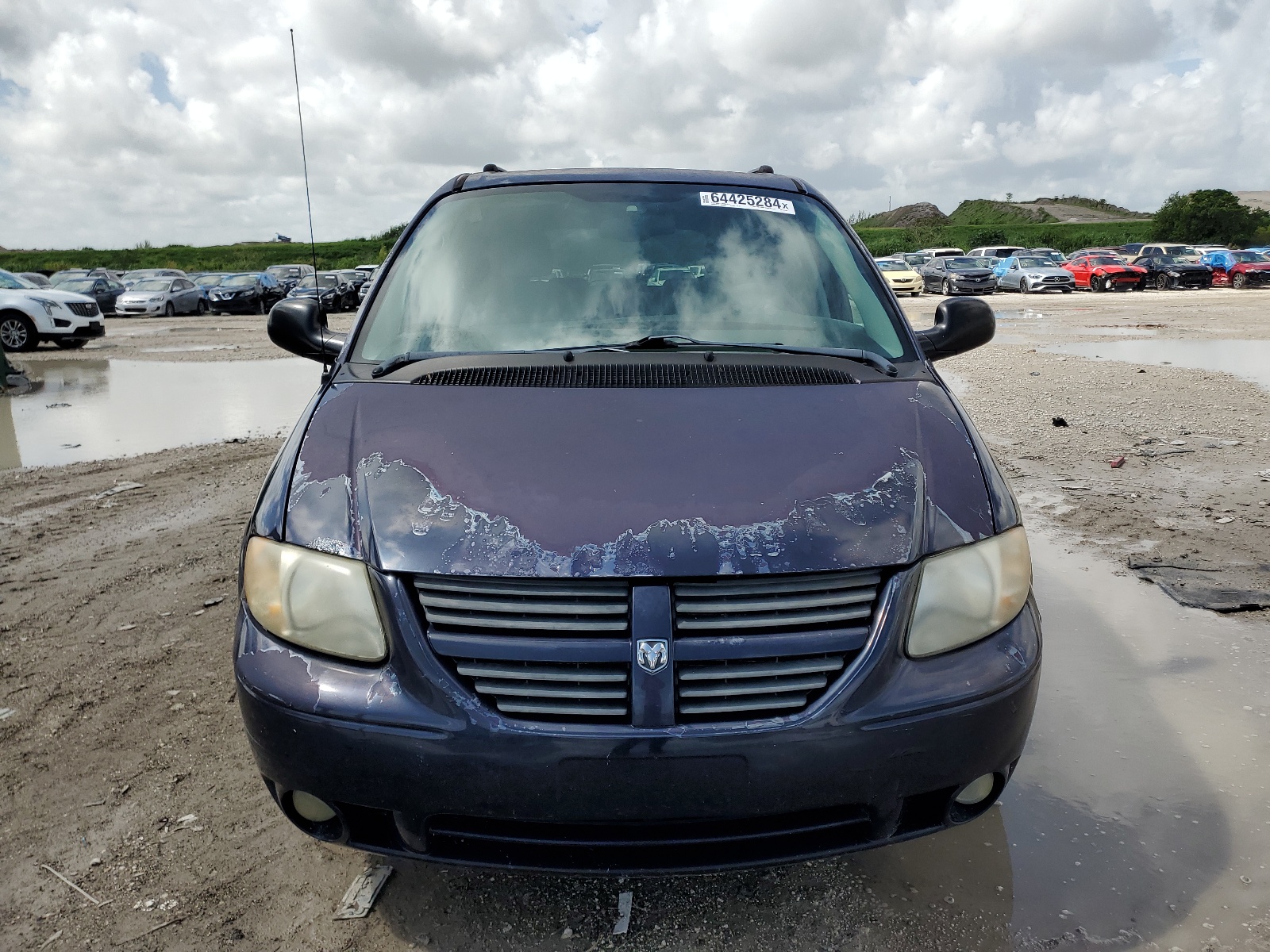 2D4GP44L25R461884 2005 Dodge Grand Caravan Sxt