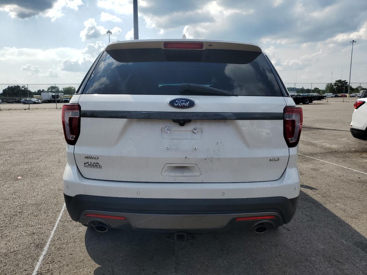 1FM5K8D83HGA10065 2017 Ford Explorer Xlt