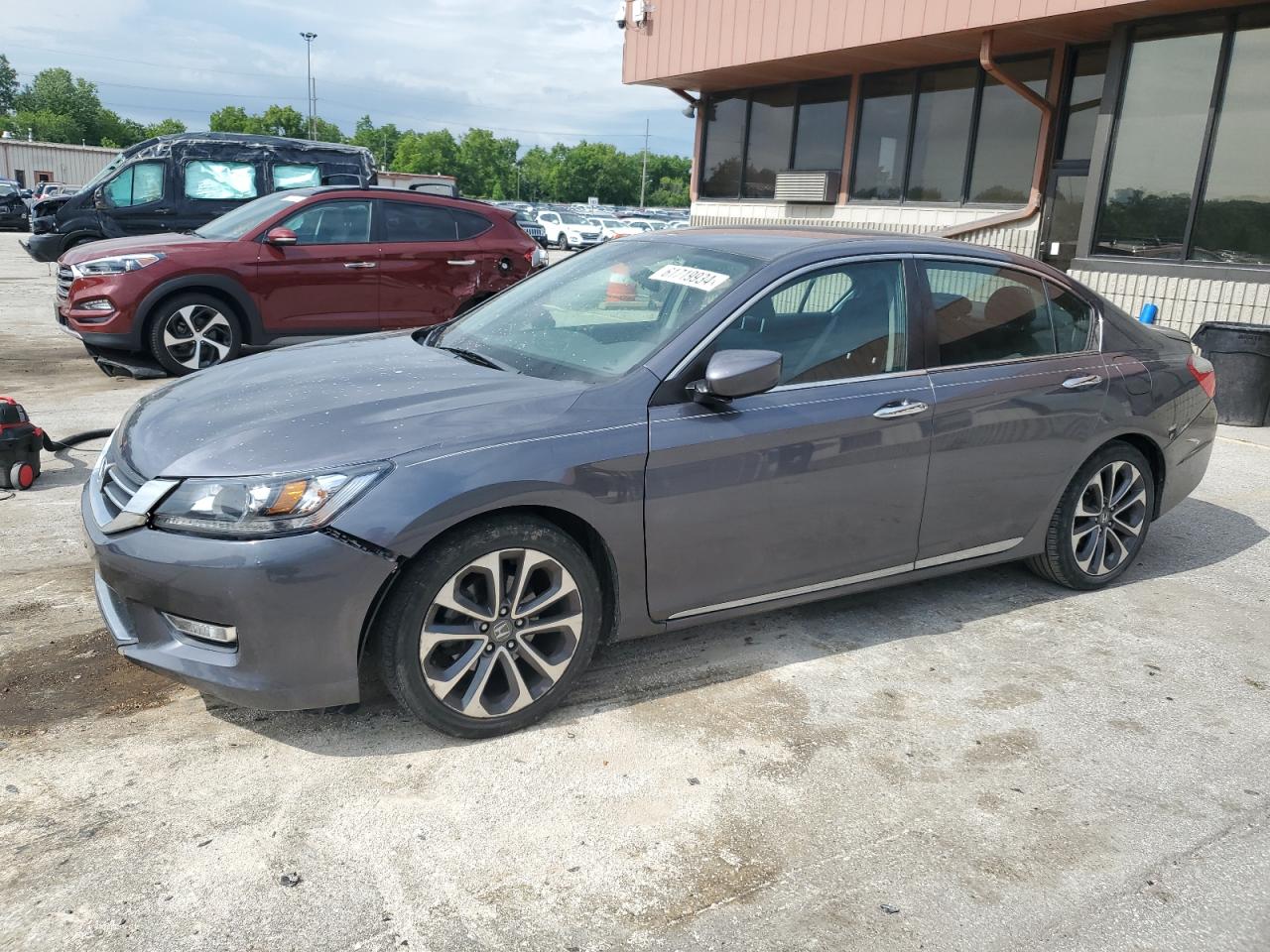 1HGCR2F53FA142168 2015 HONDA ACCORD - Image 1