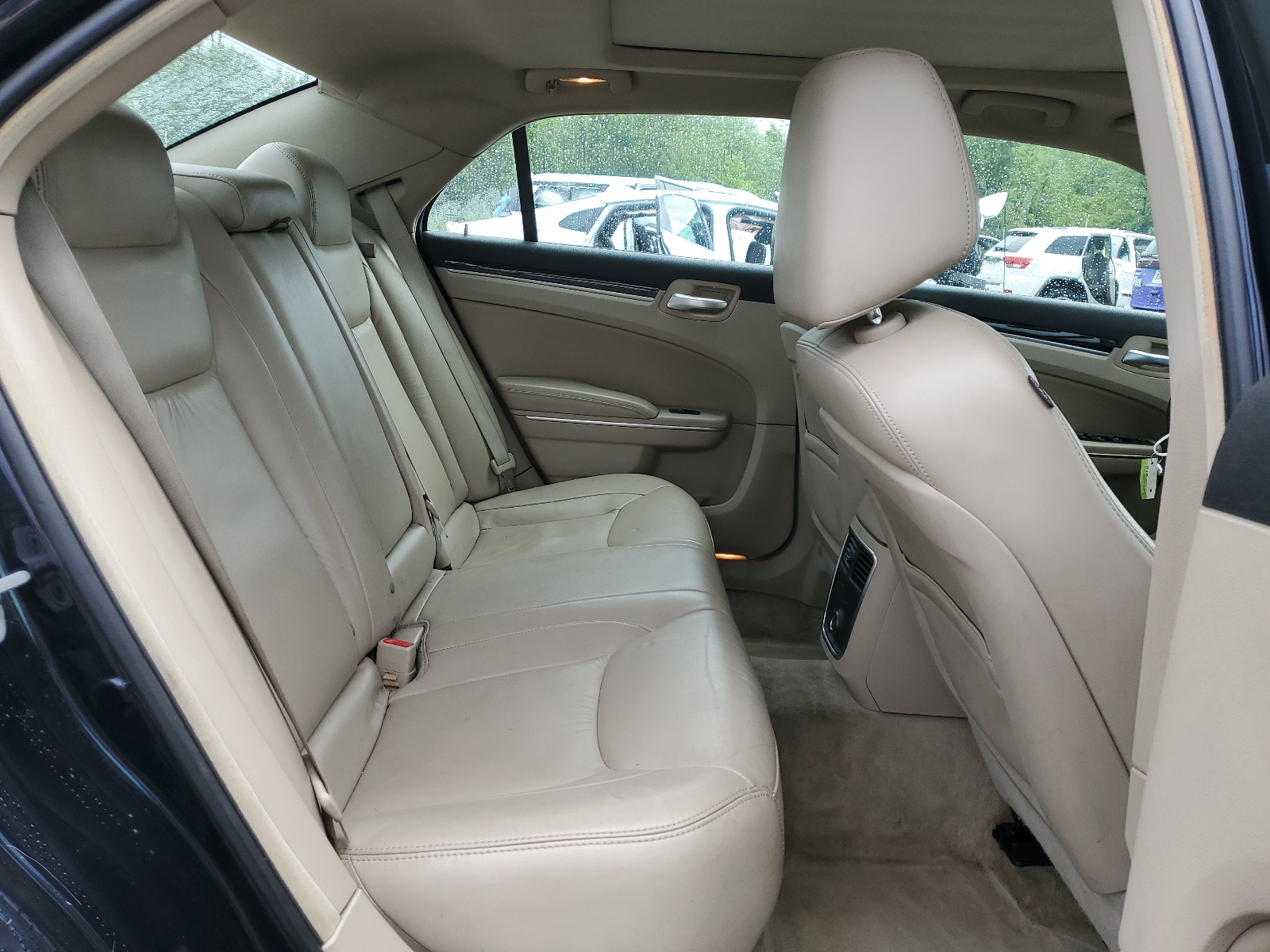 2C3CA5CG1BH538158 2011 Chrysler 300 Limited