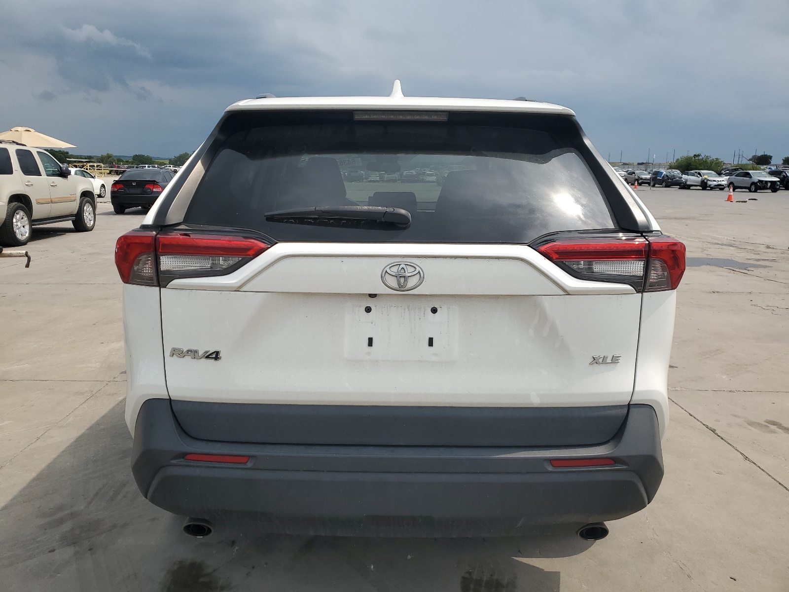 2T3C1RFV8LW079404 2020 Toyota Rav4 Xle Premium