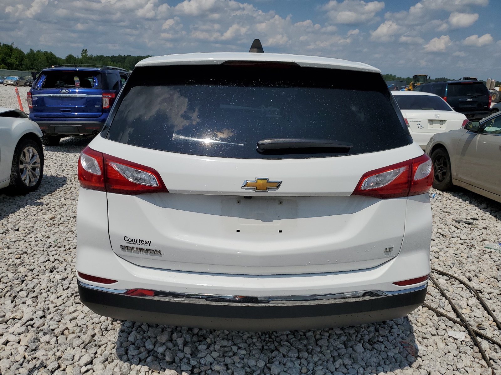 2GNAXSEV7J6337507 2018 Chevrolet Equinox Lt