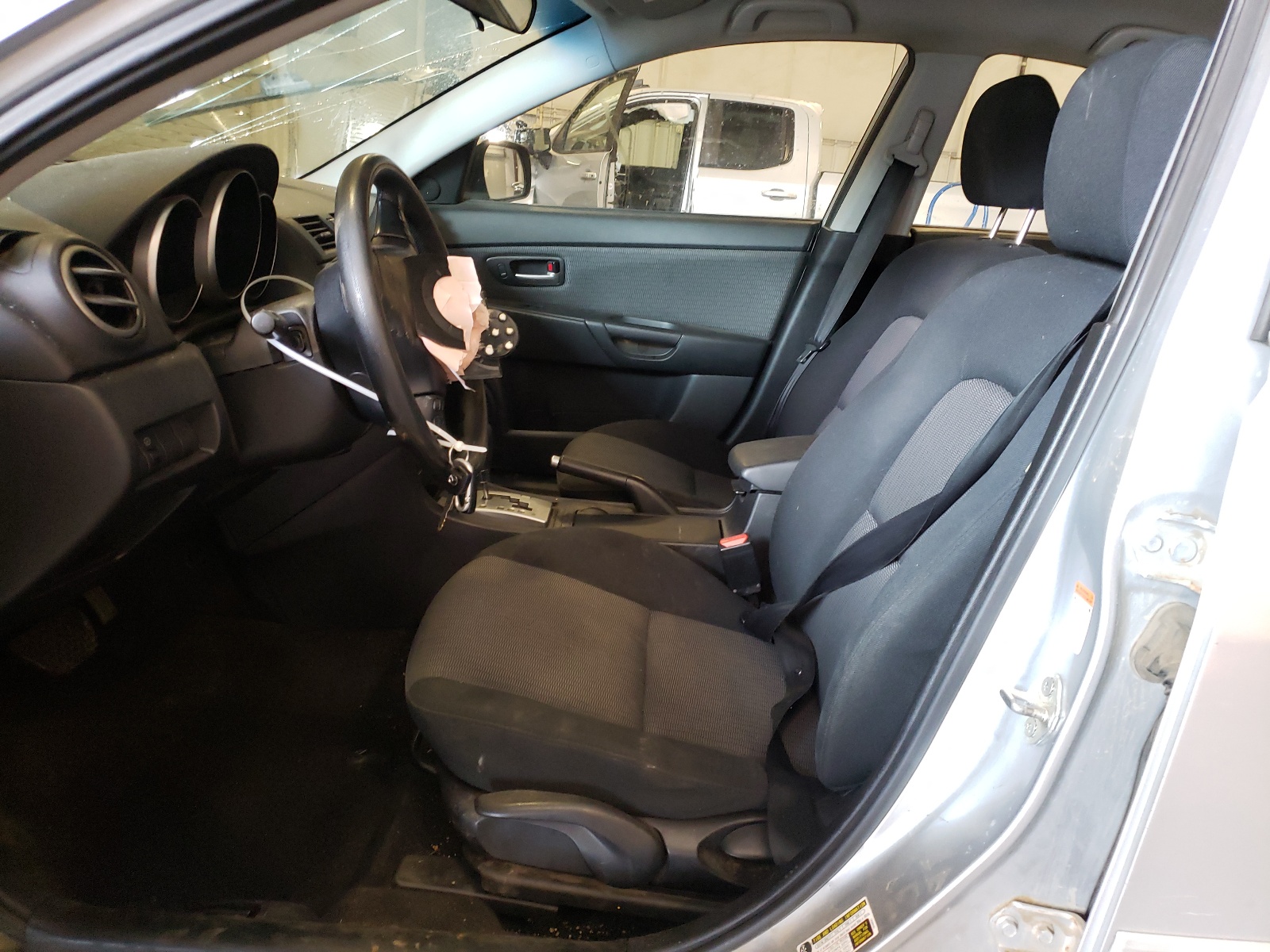 JM1BK32F771758847 2007 Mazda 3 I