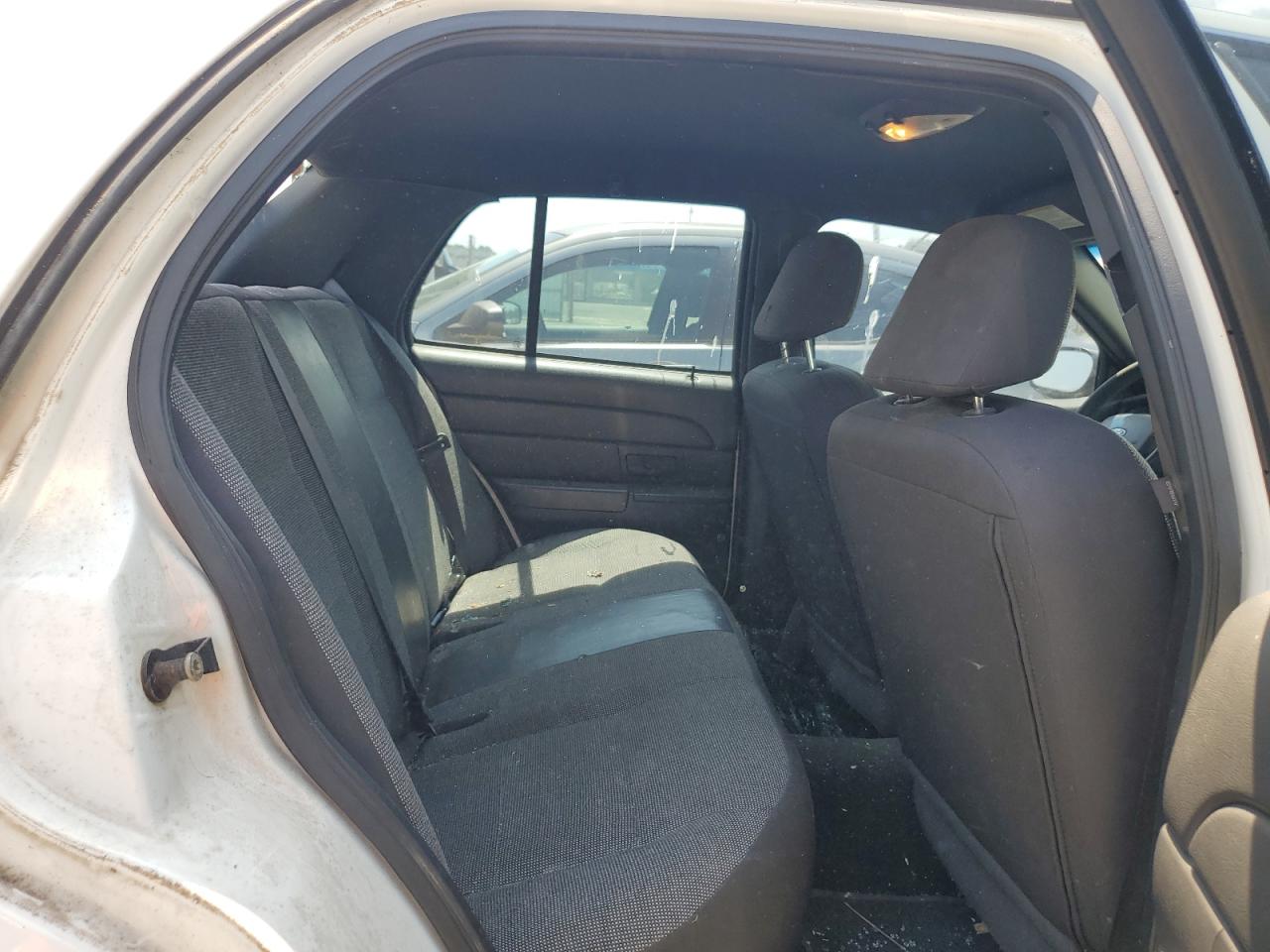 2005 Ford Crown Victoria Police Interceptor VIN: 2FAHP71W25X156761 Lot: 63275344