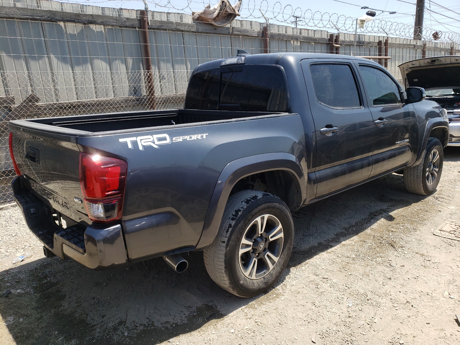 3TMAZ5CN8KM103598 2019 Toyota Tacoma Double Cab