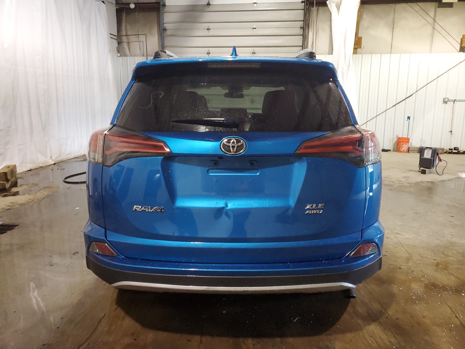 2T3RFREV8GW438155 2016 Toyota Rav4 Xle