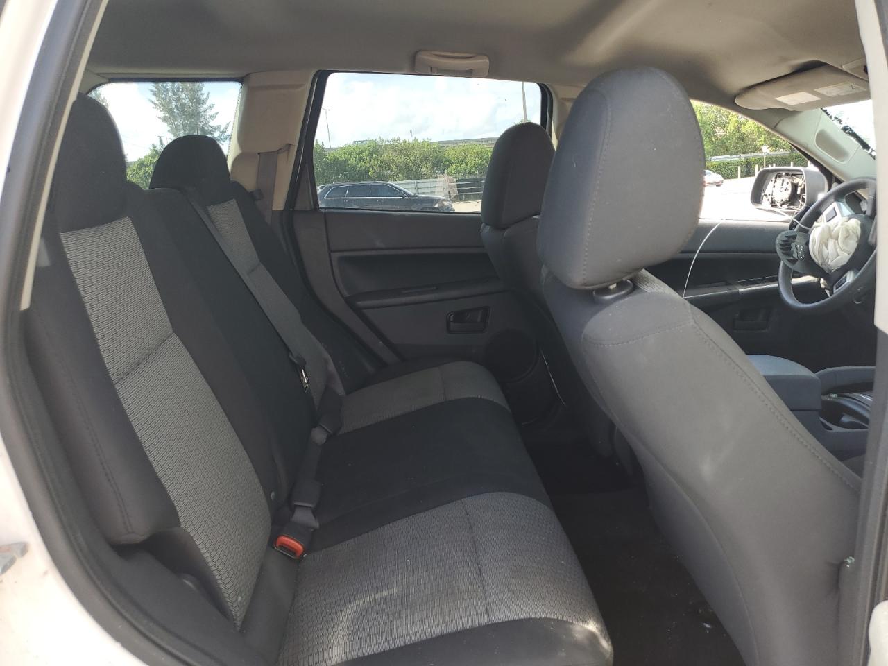 2008 Jeep Grand Cherokee Laredo VIN: 1J8GR48K38C227302 Lot: 62941794