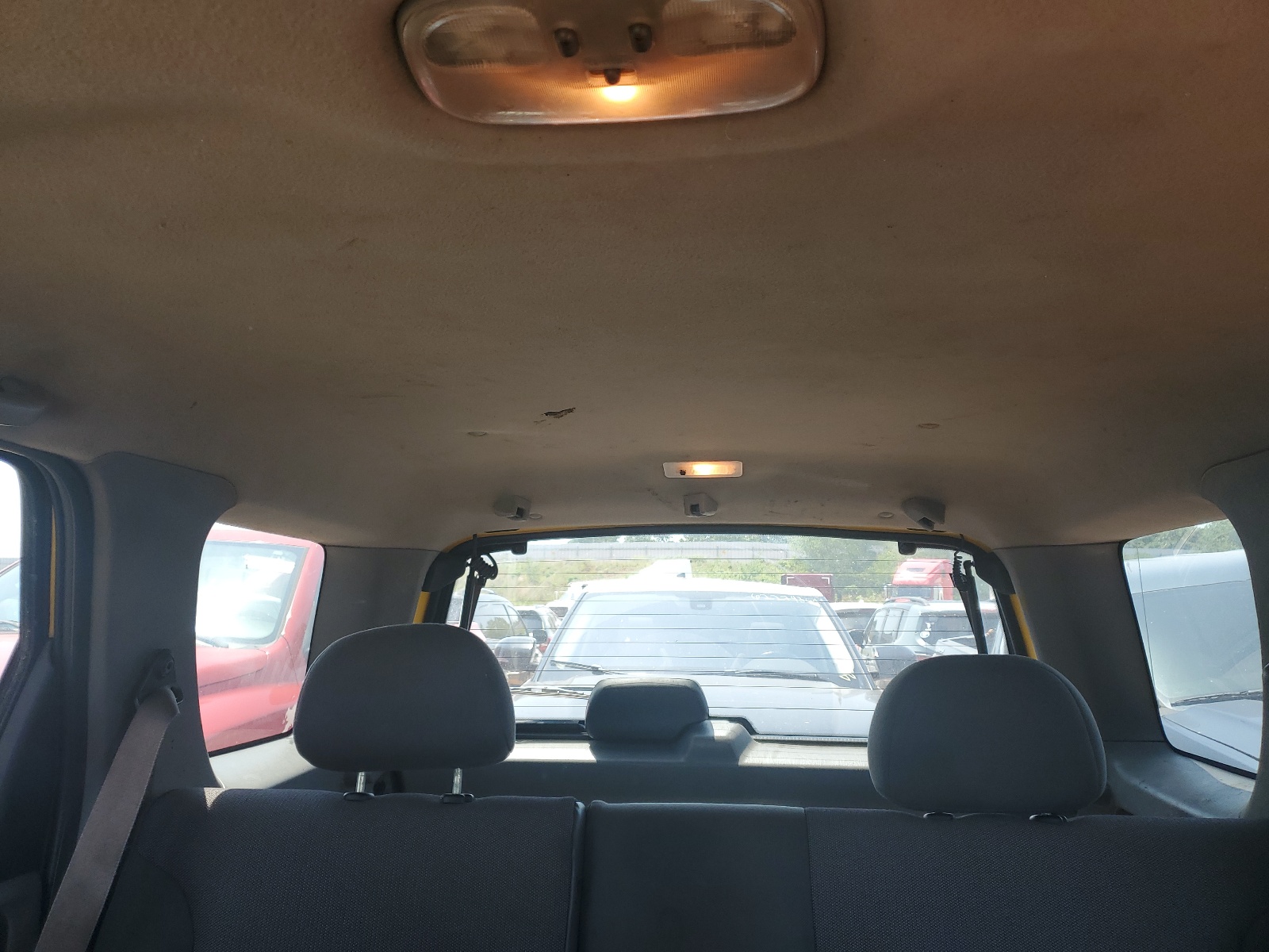 1FMYU04121KD99764 2001 Ford Escape Xlt