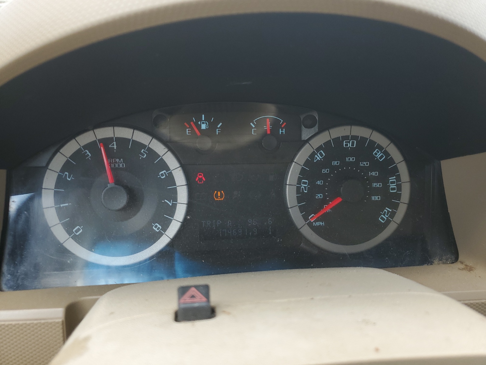 1FMCU9EG6CKB82867 2012 Ford Escape Limited