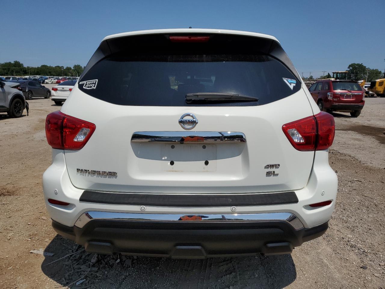 2018 Nissan Pathfinder S VIN: 5N1DR2MM3JC624371 Lot: 64105374