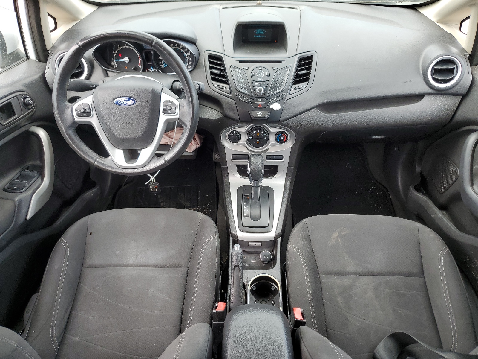 3FADP4EJXFM205987 2015 Ford Fiesta Se