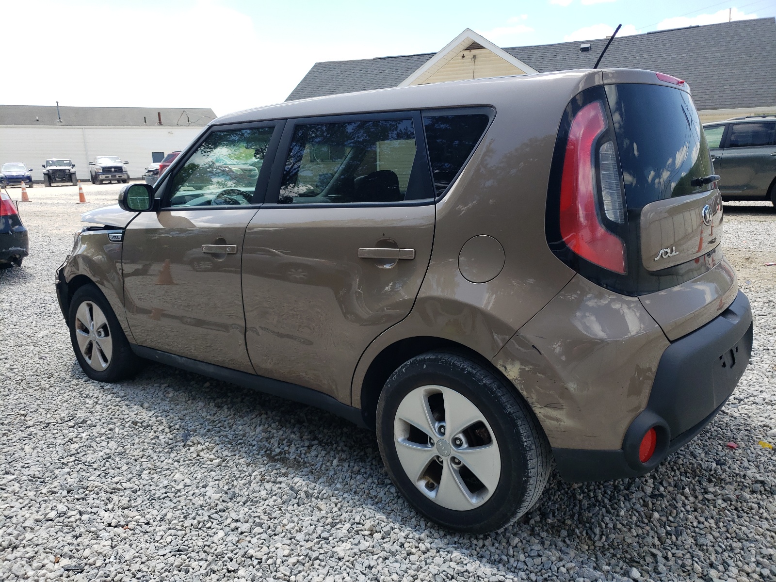 2015 Kia Soul vin: KNDJN2A27F7137468