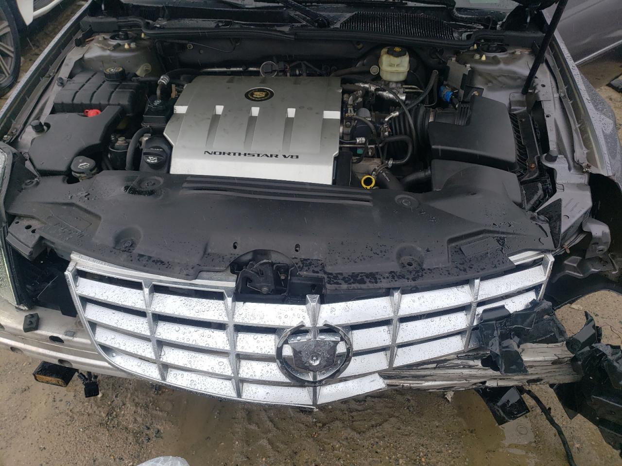2008 Cadillac DTS - Image 11