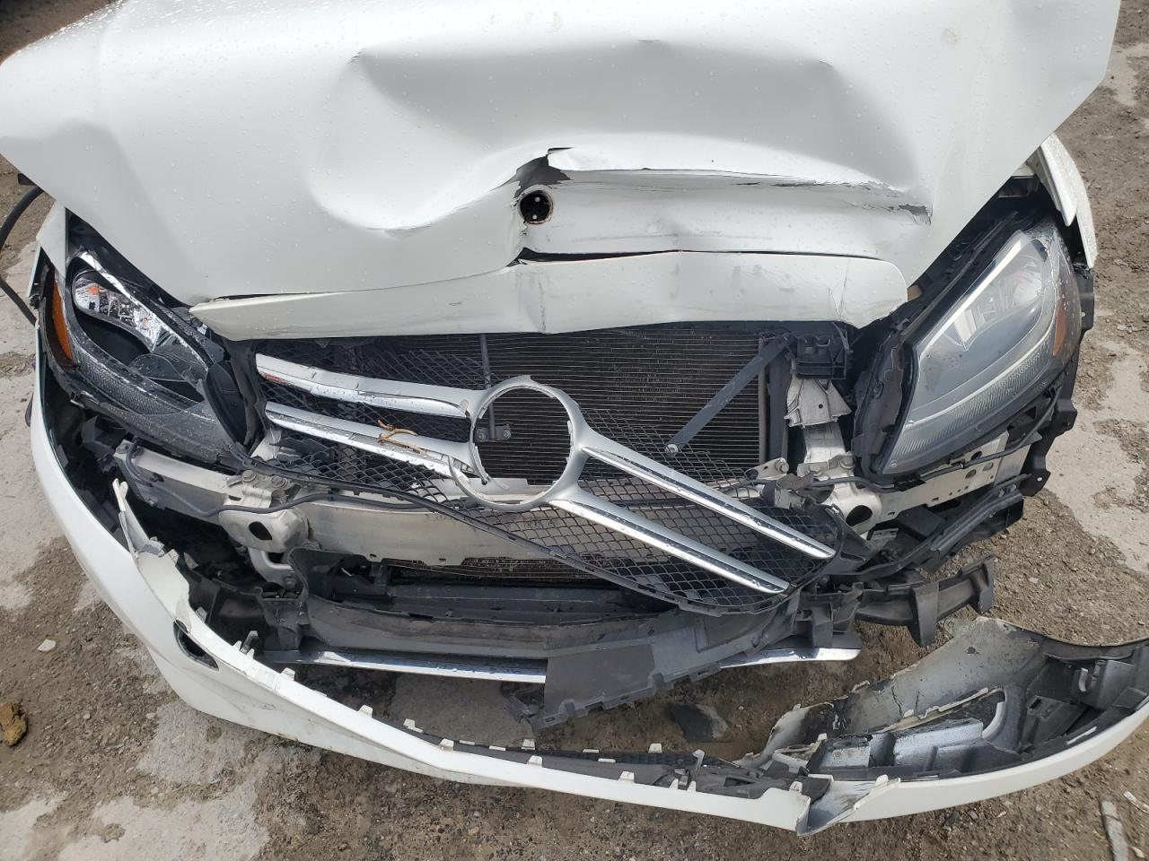 2018 Mercedes-Benz C 300 4Matic VIN: 55SWF4KB7JU239870 Lot: 63687634