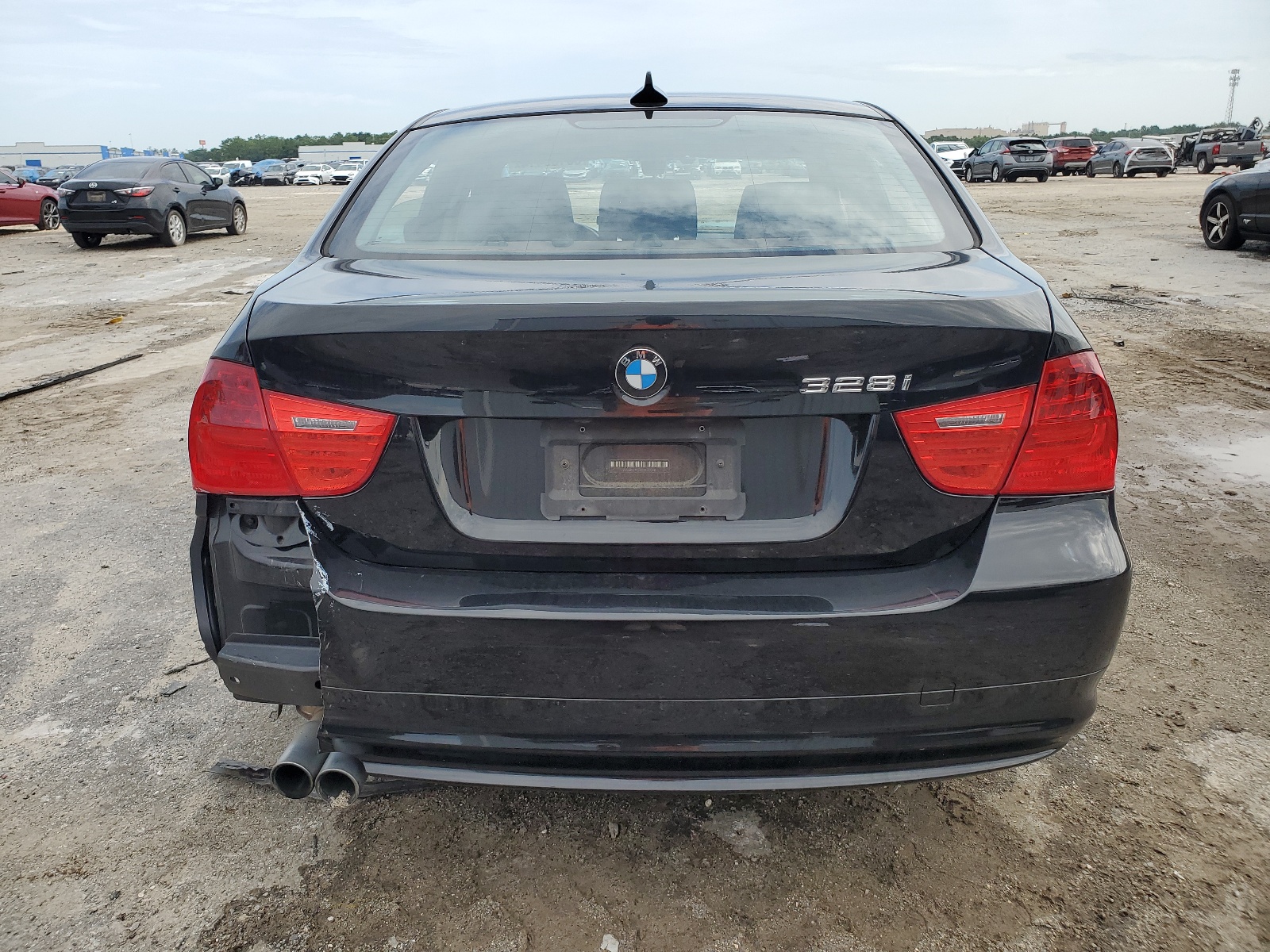 WBAPH77549NM47140 2009 BMW 328 I