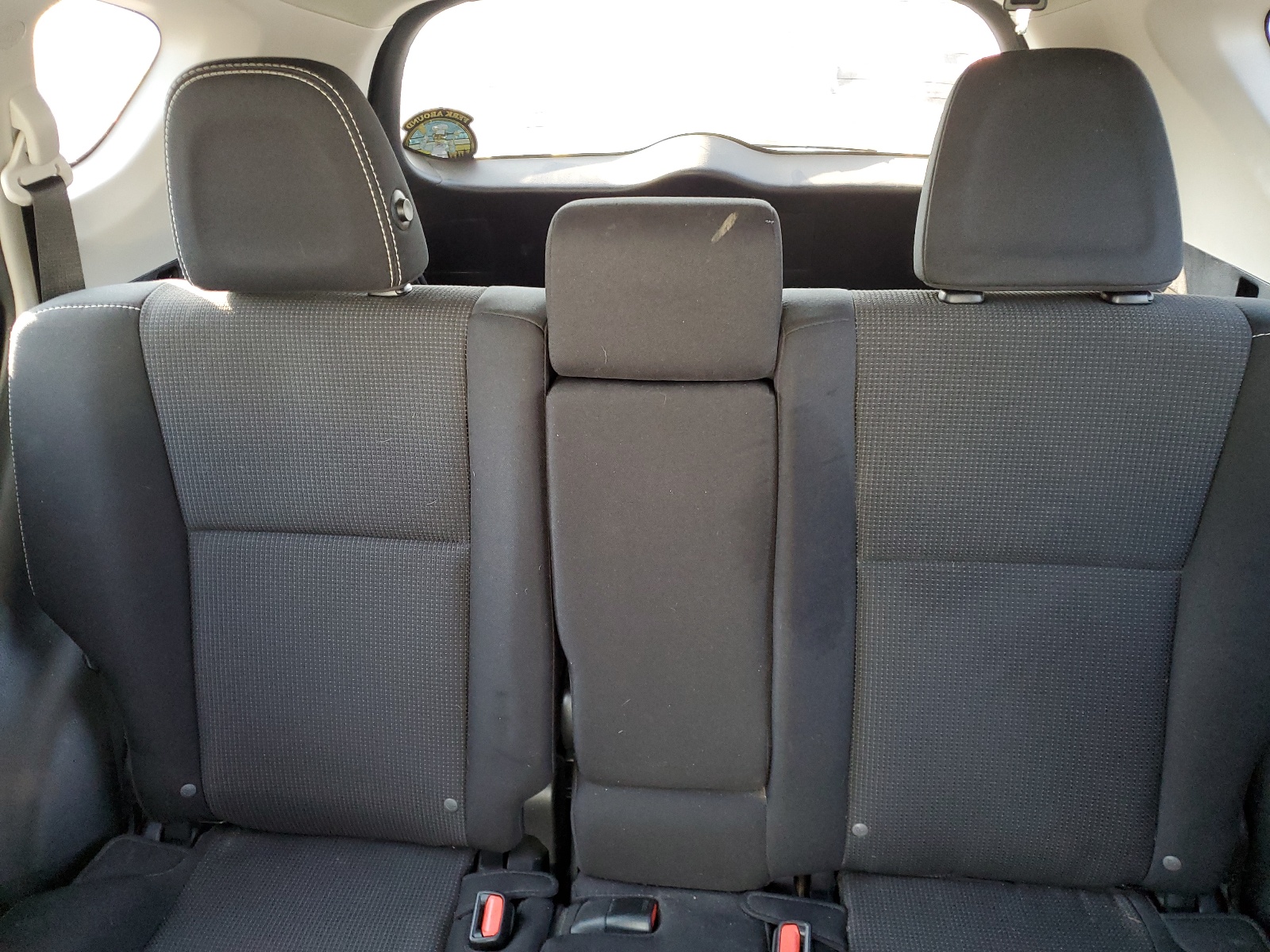 2T3RFREV4HW682063 2017 Toyota Rav4 Xle