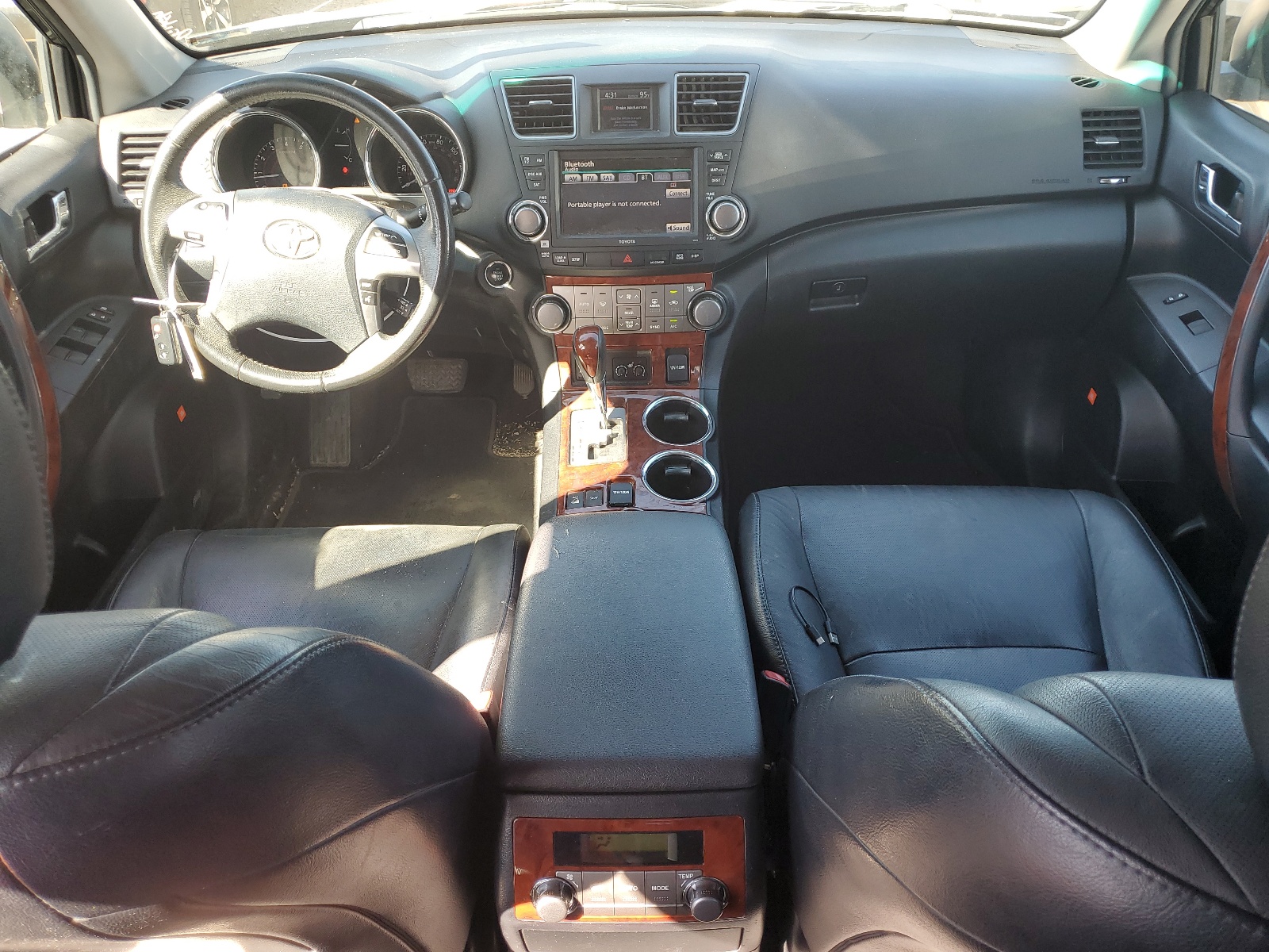 5TDDK3EH0BS067855 2011 Toyota Highlander Limited