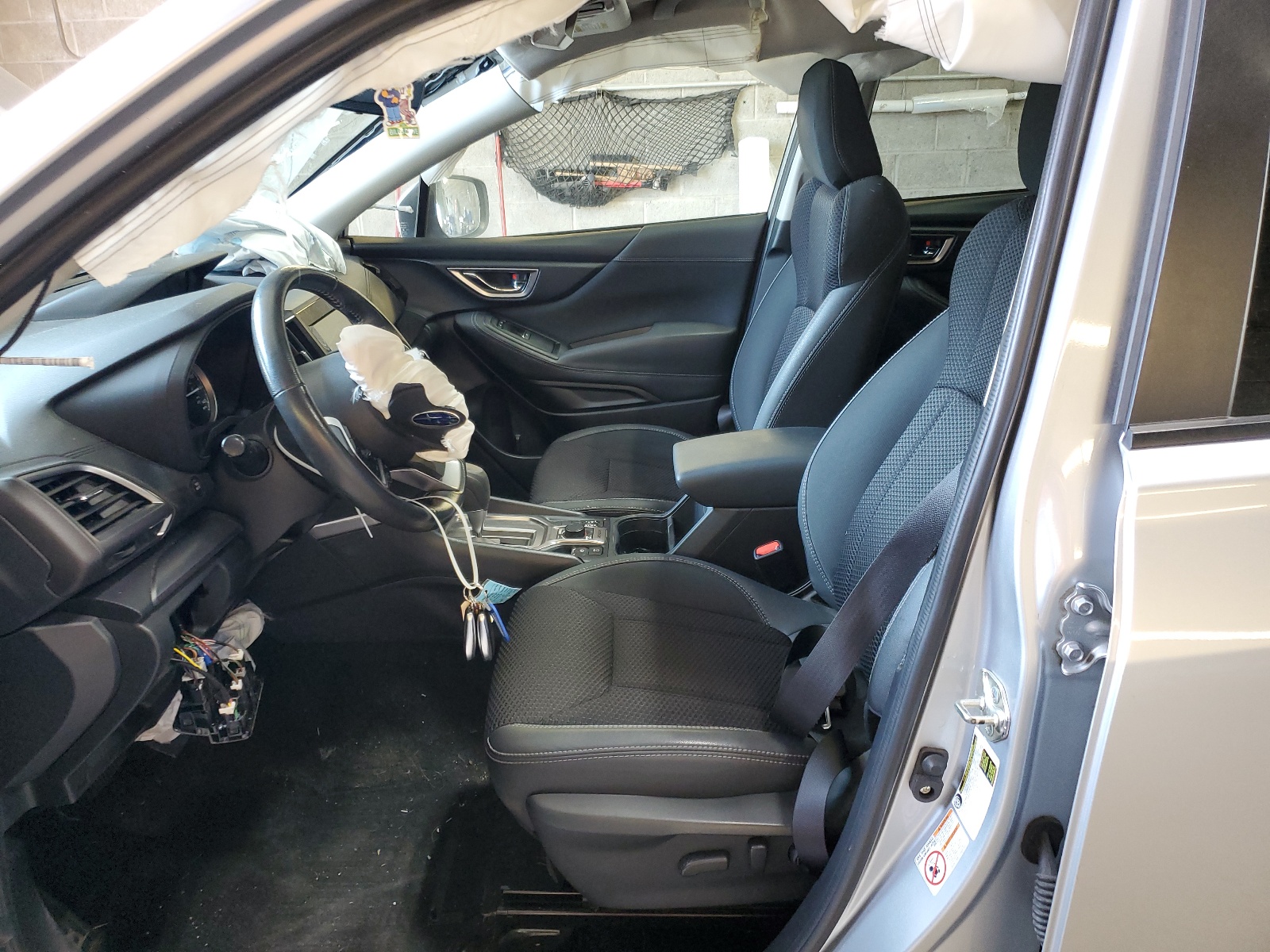 JF2SKAGC6KH412082 2019 Subaru Forester Premium