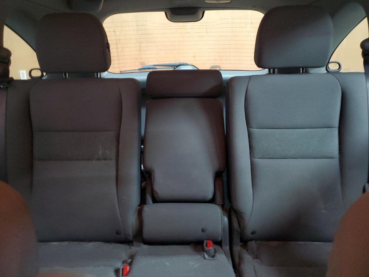 2010 Honda Cr-V Lx VIN: 5J6RE3H30AL001698 Lot: 63920454