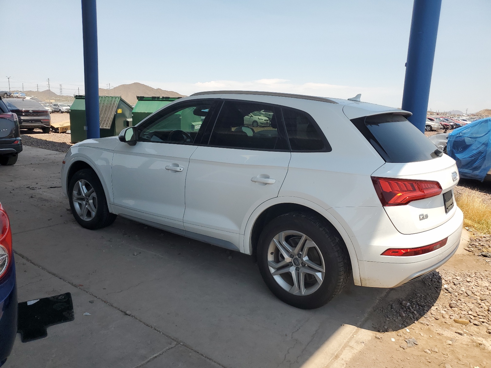 2018 Audi Q5 Premium vin: WA1ANAFY2J2019674