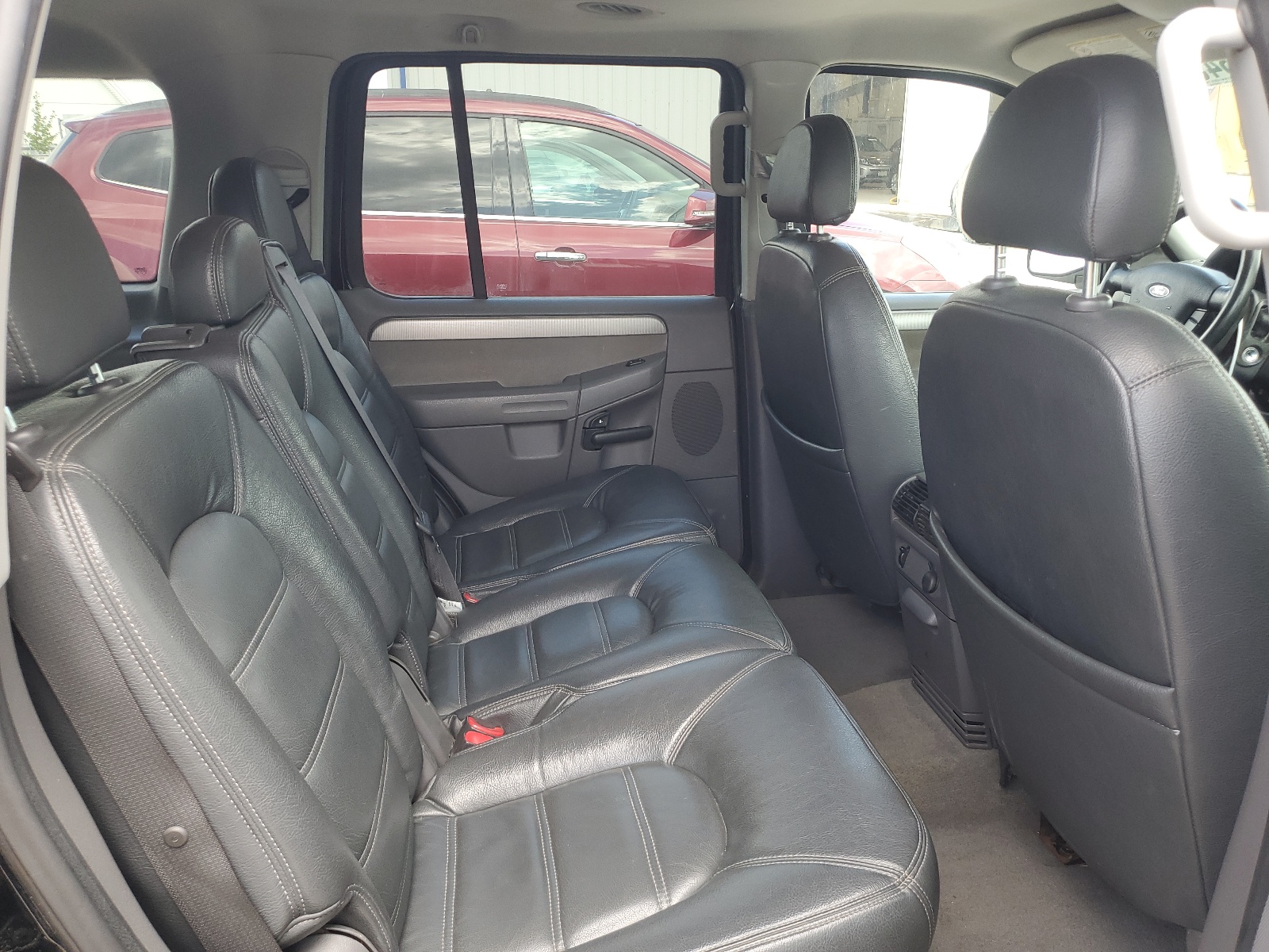 1FMZU73K74UA76276 2004 Ford Explorer Xlt