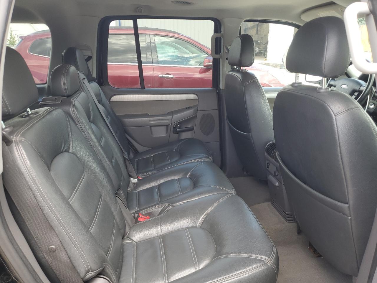 2004 Ford Explorer Xlt VIN: 1FMZU73K74UA76276 Lot: 63453424