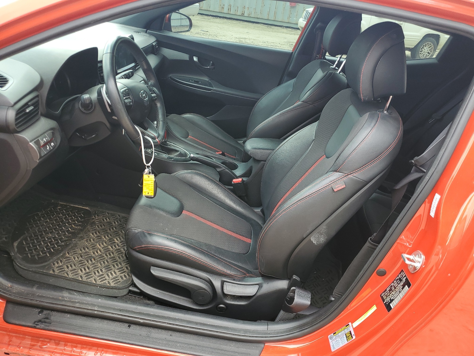 KMHTH6AB7KU014896 2019 Hyundai Veloster Turbo