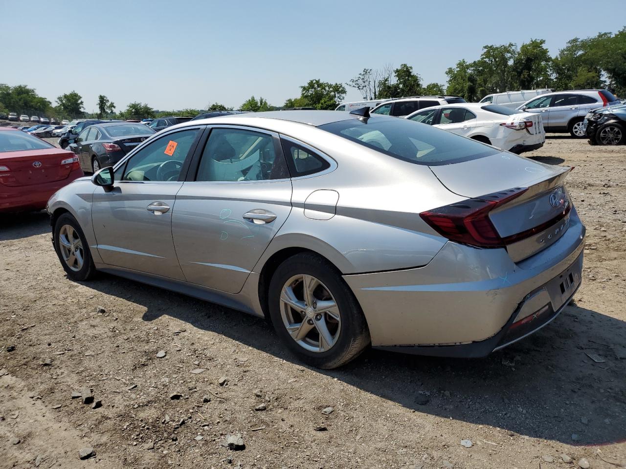 5NPEG4JA5MH096748 2021 HYUNDAI SONATA - Image 2