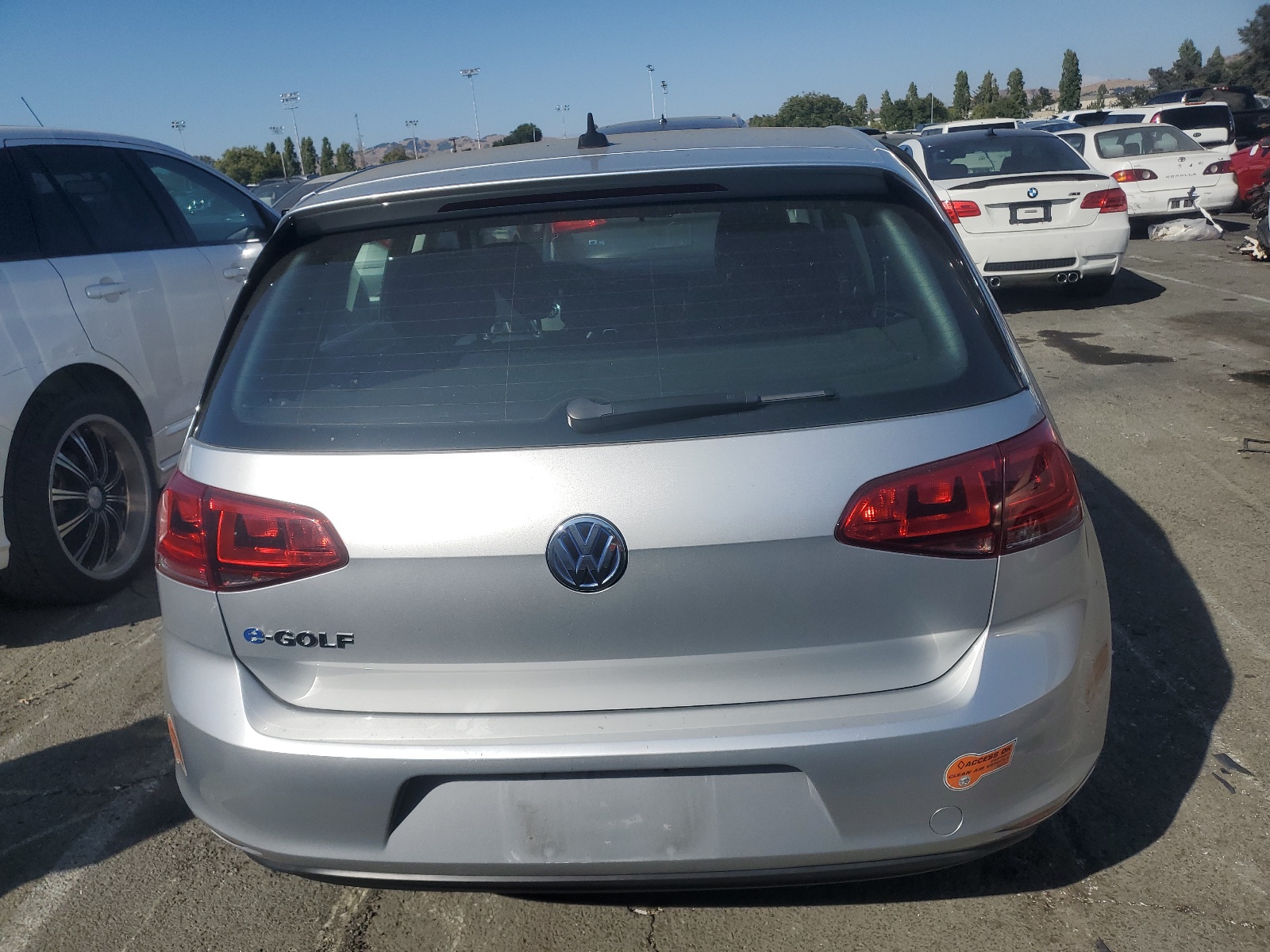 WVWKP7AU4GW913057 2016 Volkswagen E-Golf Se