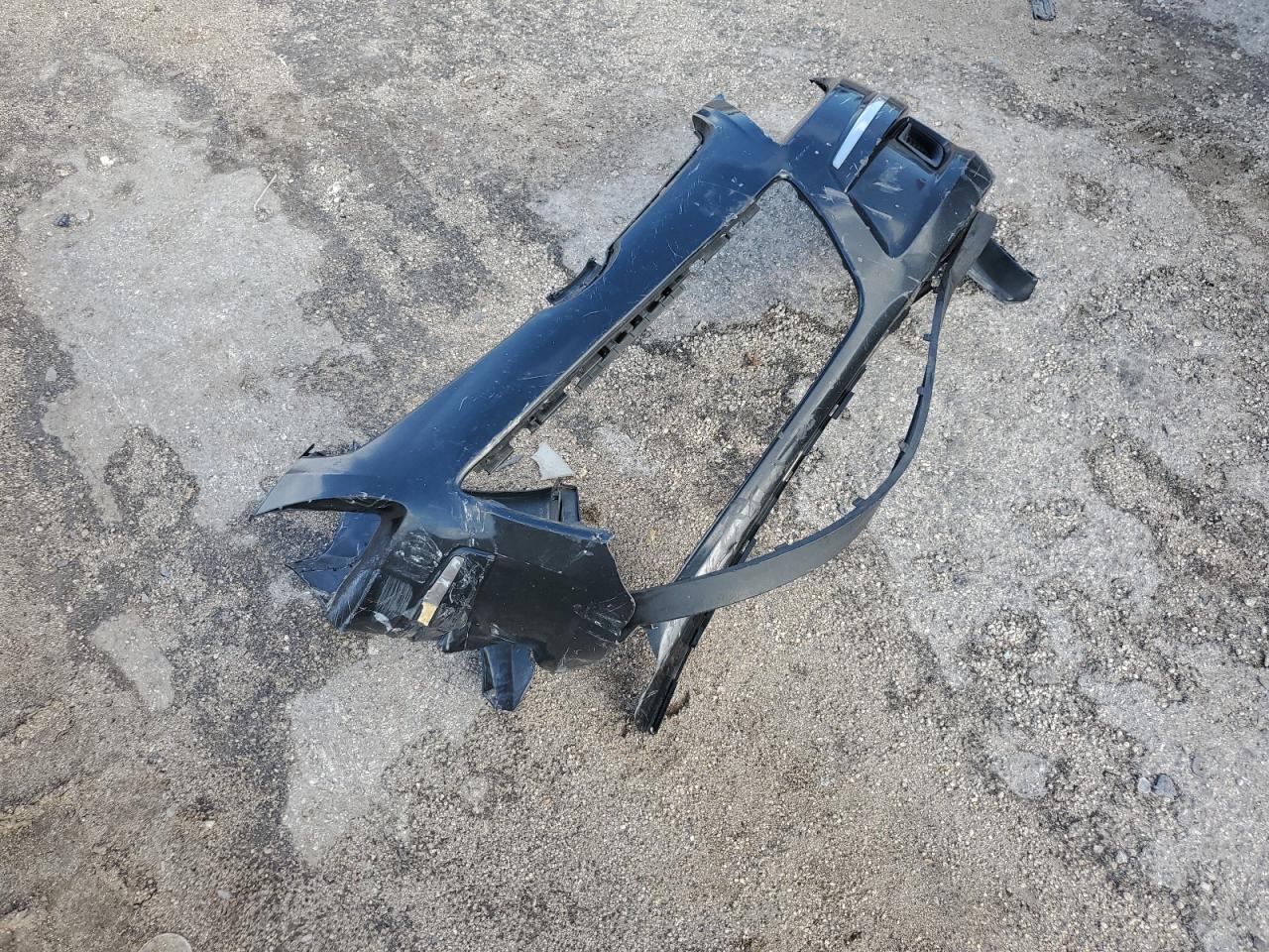 2010 Hyundai Elantra Touring Gls VIN: KMHDB8AE1AU052618 Lot: 64361734