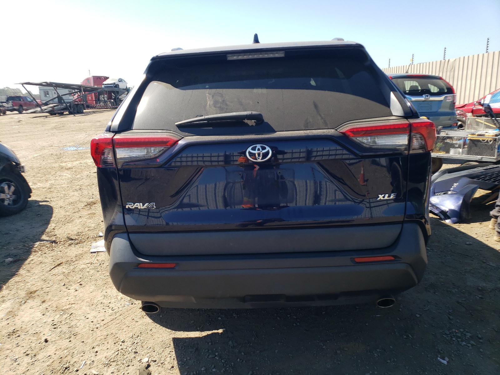 2T3W1RFVXKC027513 2019 Toyota Rav4 Xle