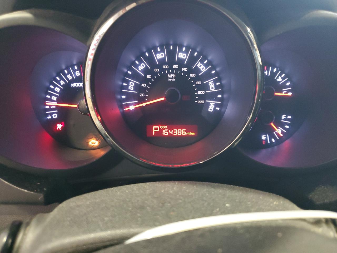 2011 Kia Soul + VIN: KNDJT2A27B7271025 Lot: 61877964