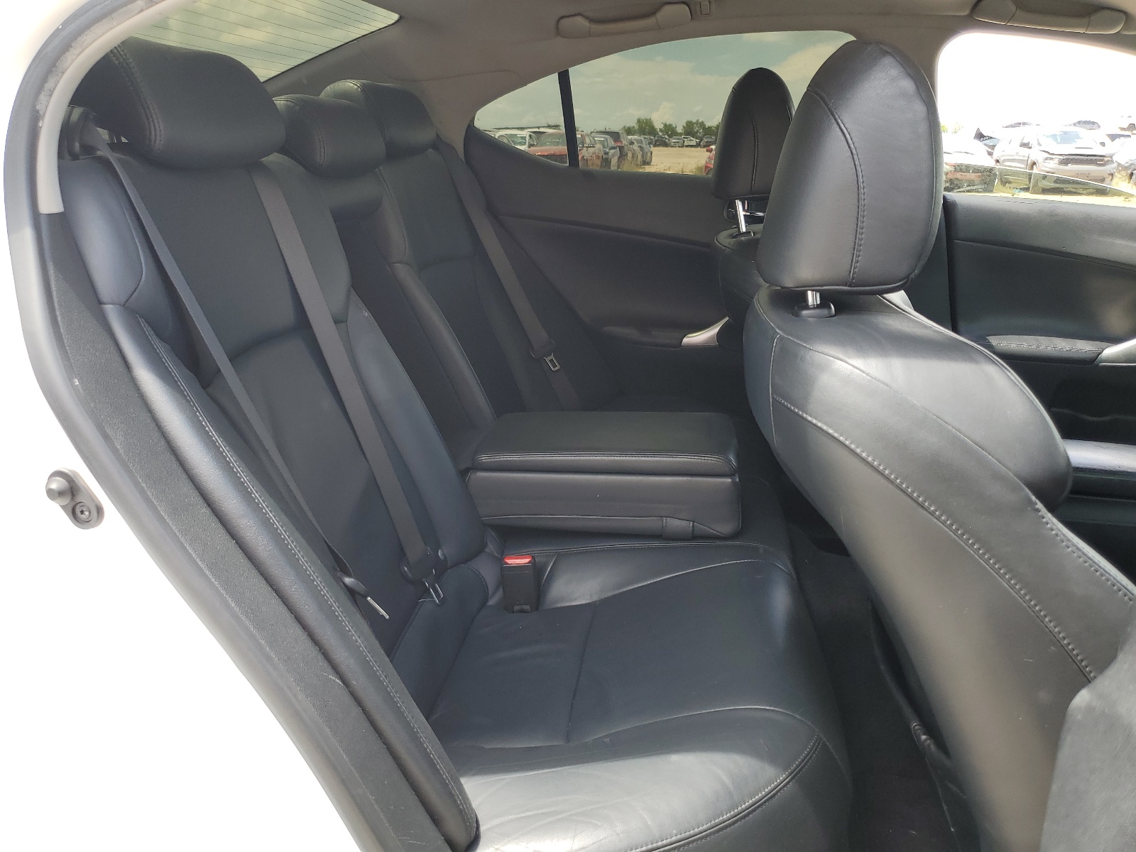 JTHBK262282082531 2008 Lexus Is 250