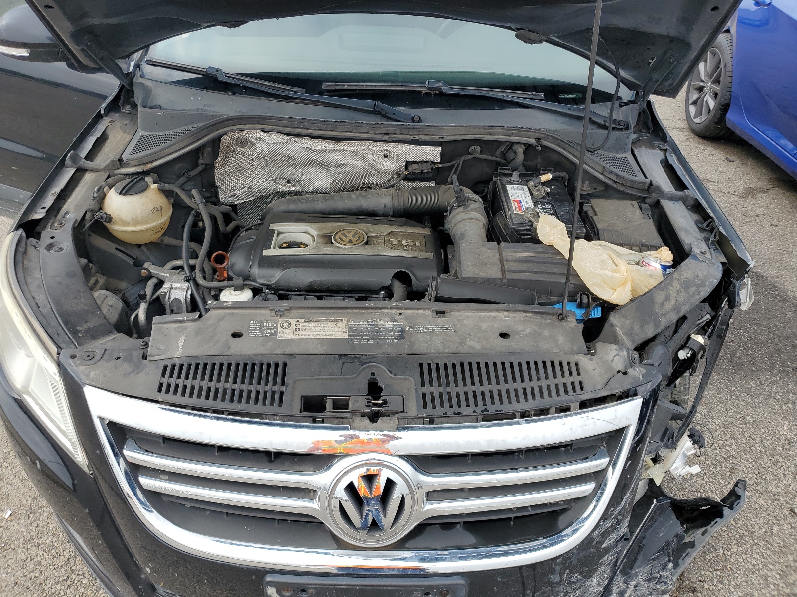 WVGBV7AX1AW522127 2010 Volkswagen Tiguan Se