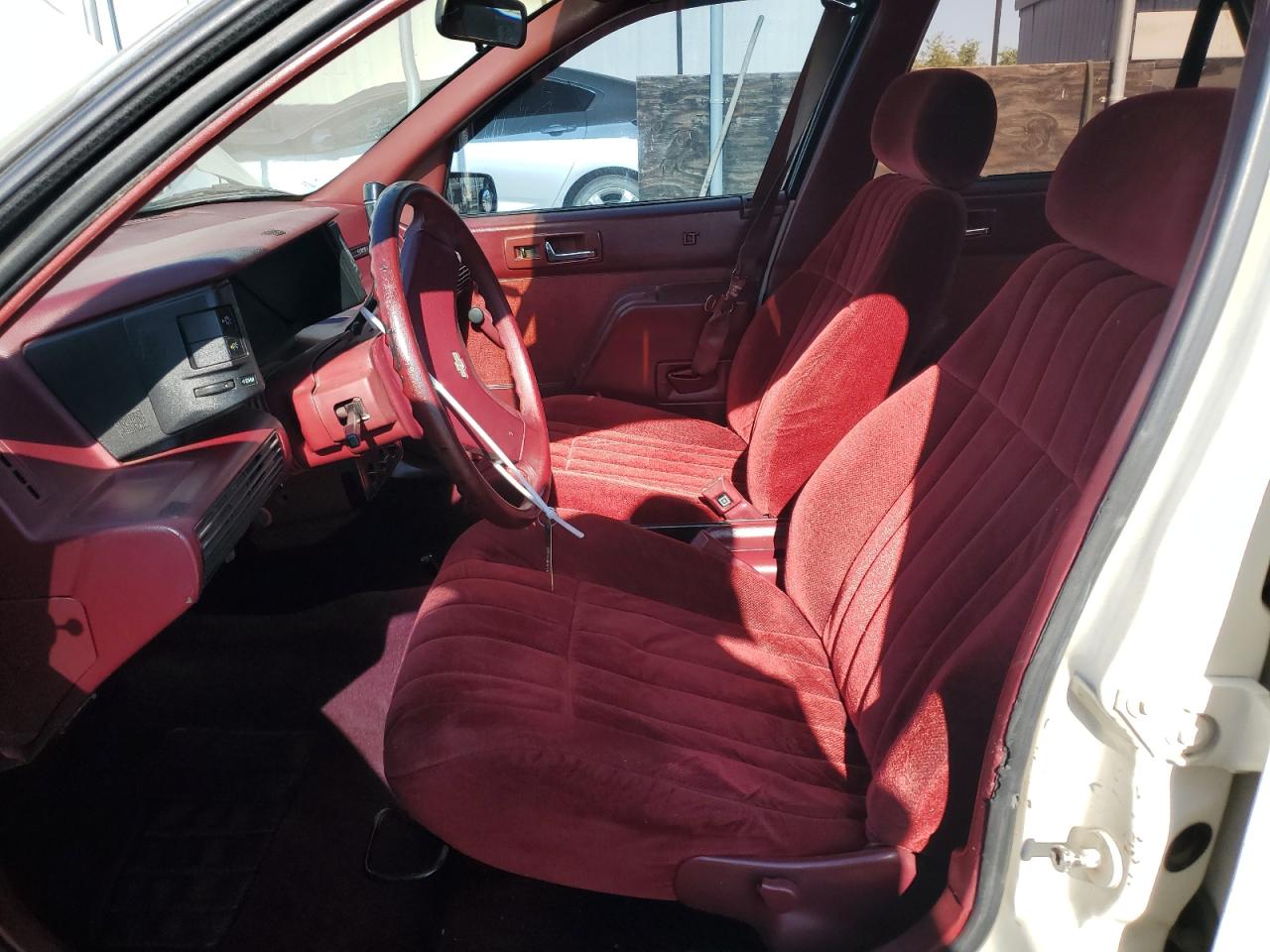 1990 Chevrolet Corsica Lt VIN: 1G1LT54G8LE166145 Lot: 61478154