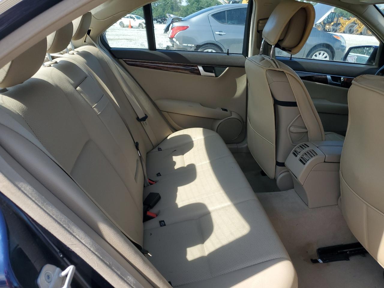 2012 Mercedes-Benz C 250 VIN: WDDGF4HB6CR202700 Lot: 65543884