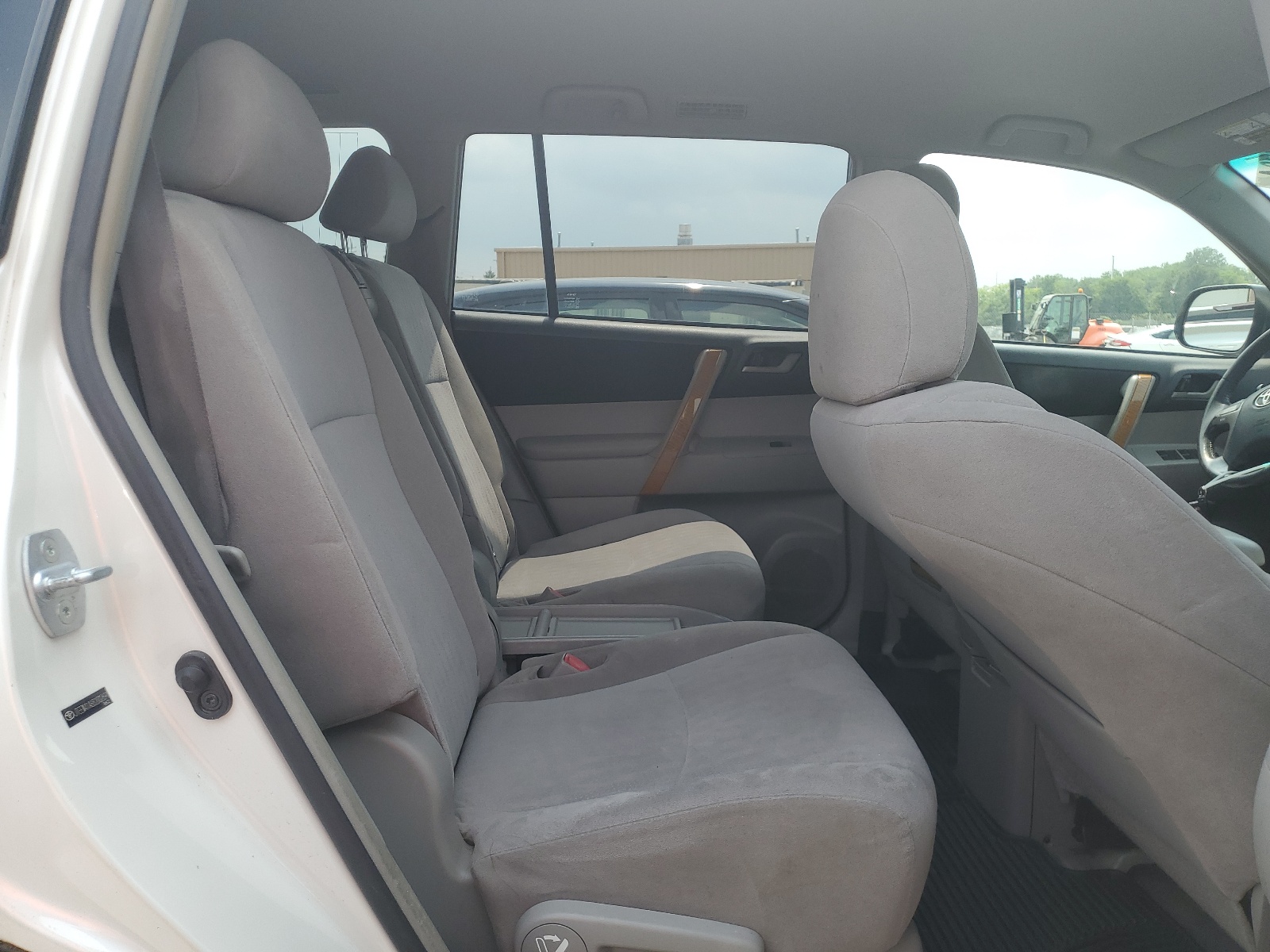 JTEEW41A882002691 2008 Toyota Highlander Hybrid