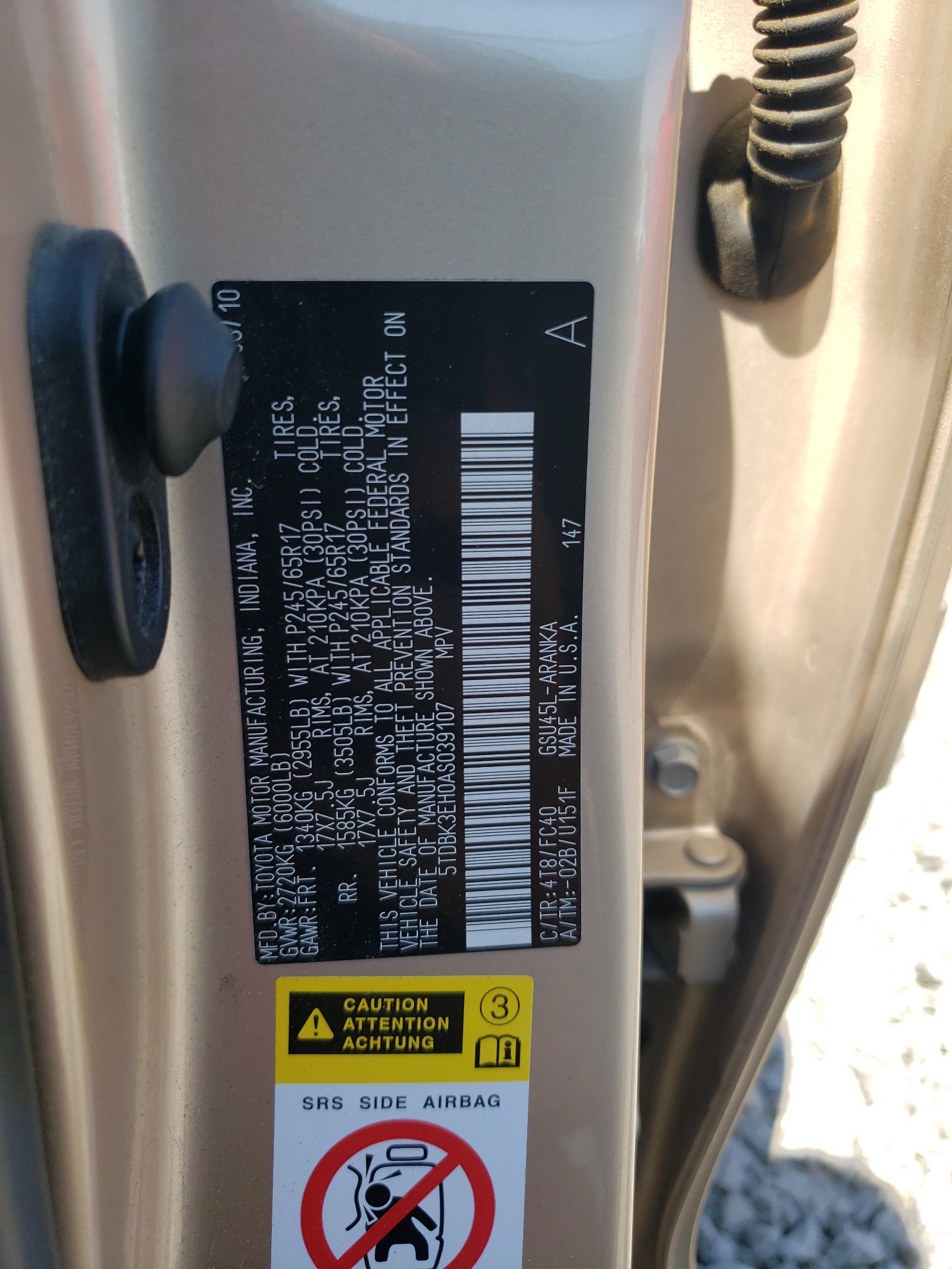 5TDBK3EH0AS039107 2010 Toyota Highlander