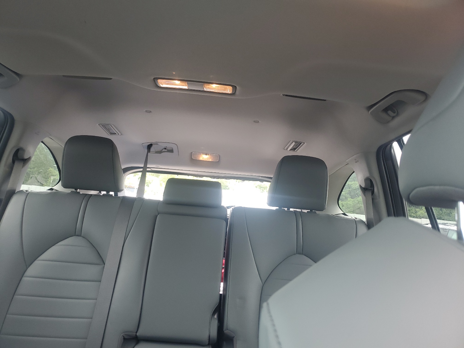 5TDGZRBH4MS071345 2021 Toyota Highlander Xle