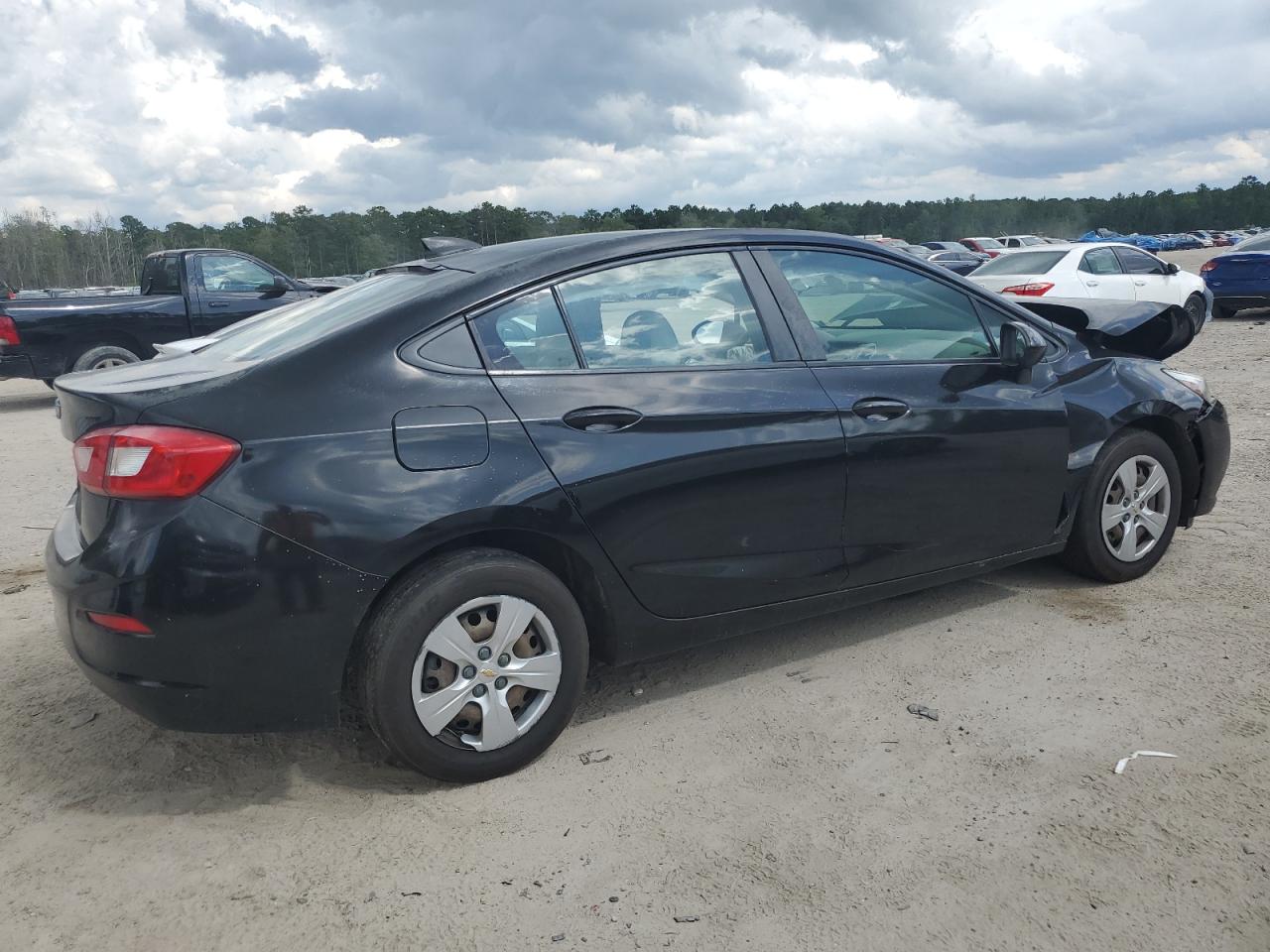 2018 Chevrolet Cruze Ls VIN: 1G1BC5SM4J7216156 Lot: 62010364