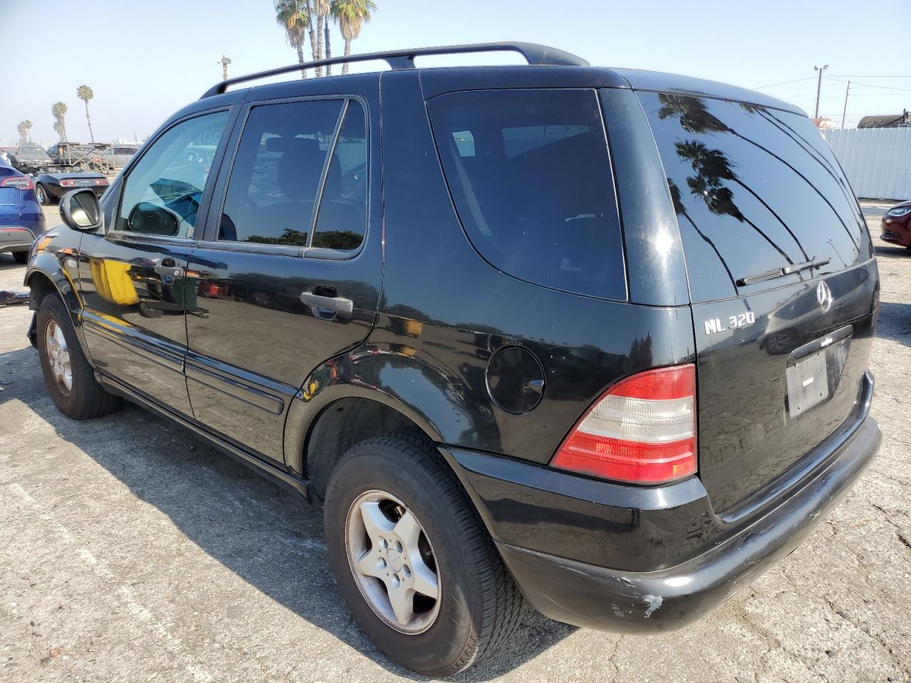 2000 Mercedes-Benz Ml 320 VIN: 4JGAB54E1YA187056 Lot: 61979604