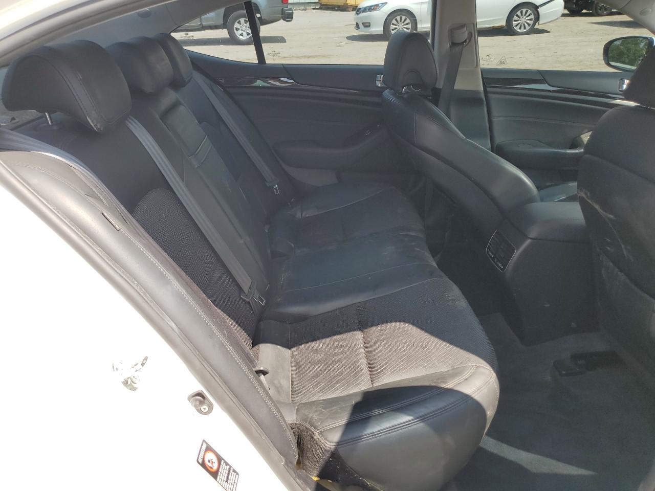 2014 Kia Cadenza Premium VIN: KNALN4D79E5125583 Lot: 62188934